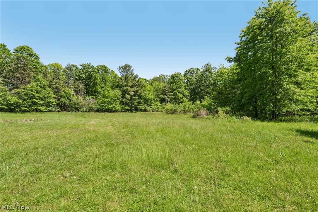 5785 Lamplighter Drive Girard OH 44420