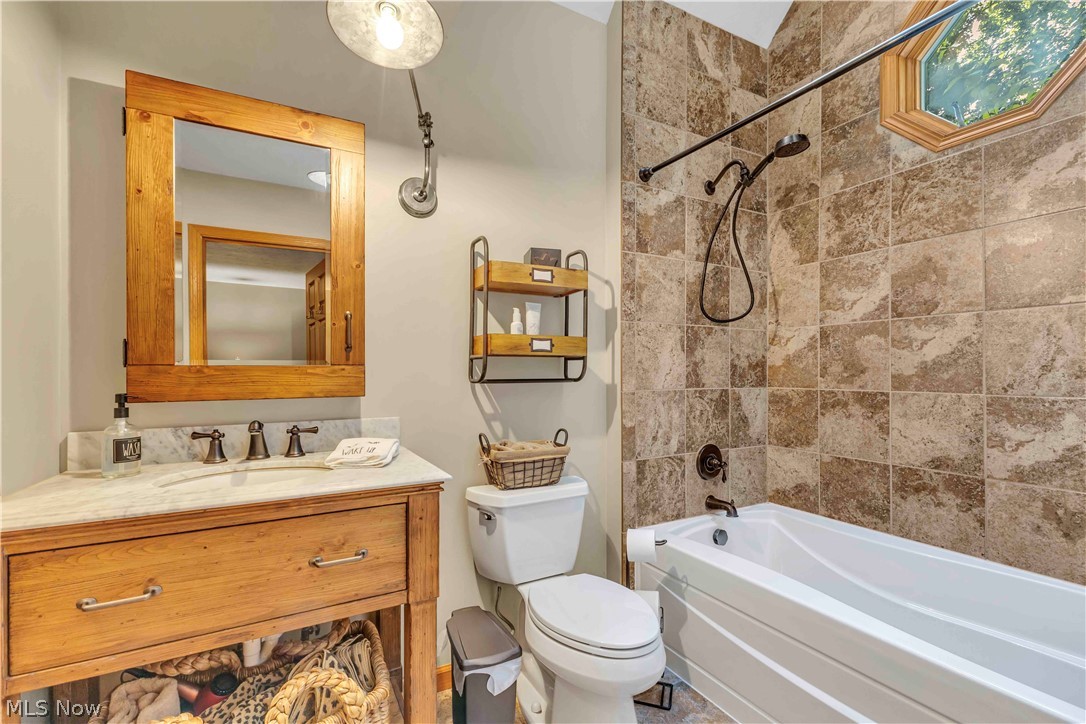3184 Middle Bellville Road Mansfield OH 44904