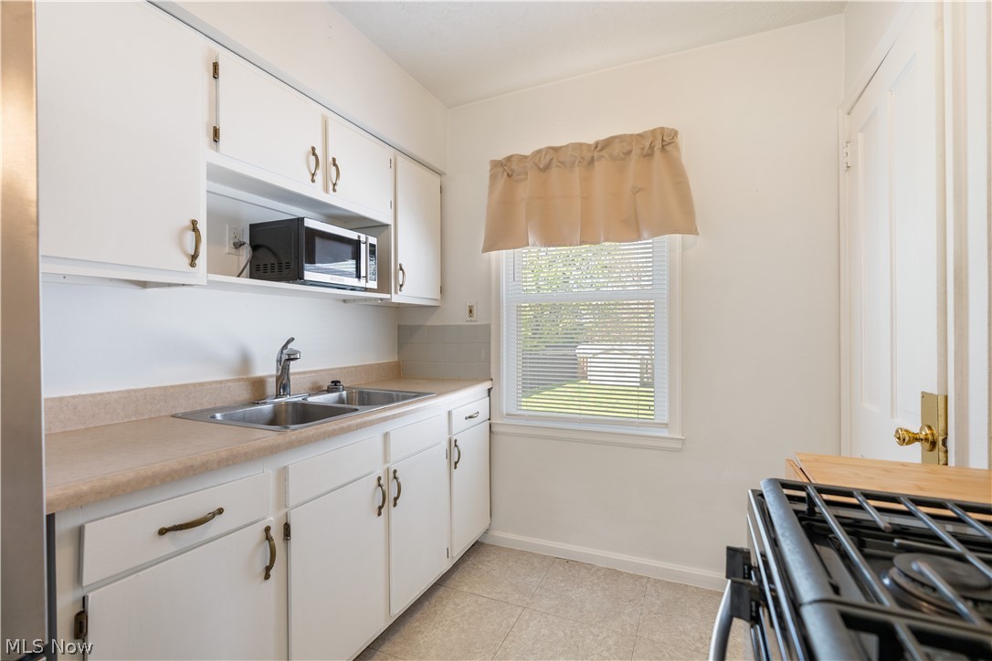 1646 Evergreen Avenue Akron OH 44301