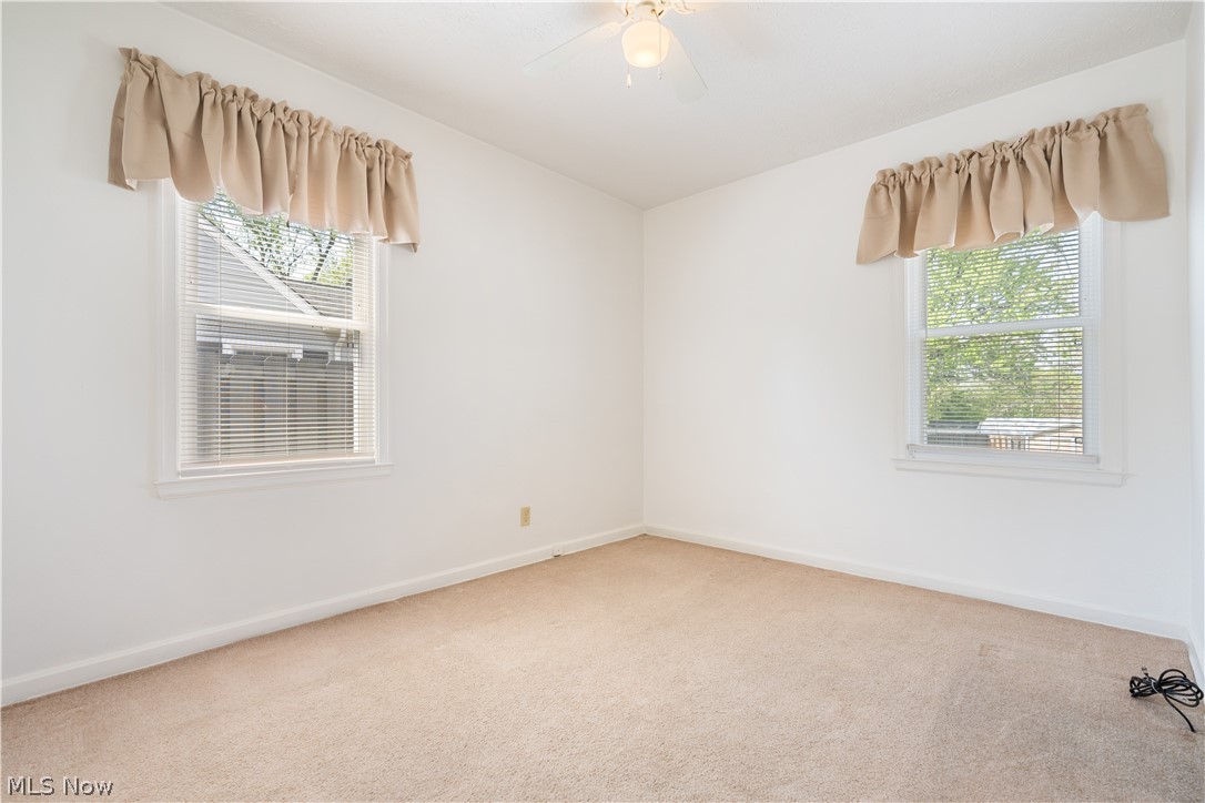 1646 Evergreen Avenue Akron OH 44301