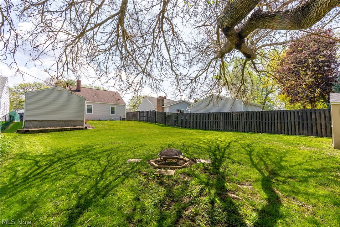 1646 Evergreen Avenue Akron OH 44301