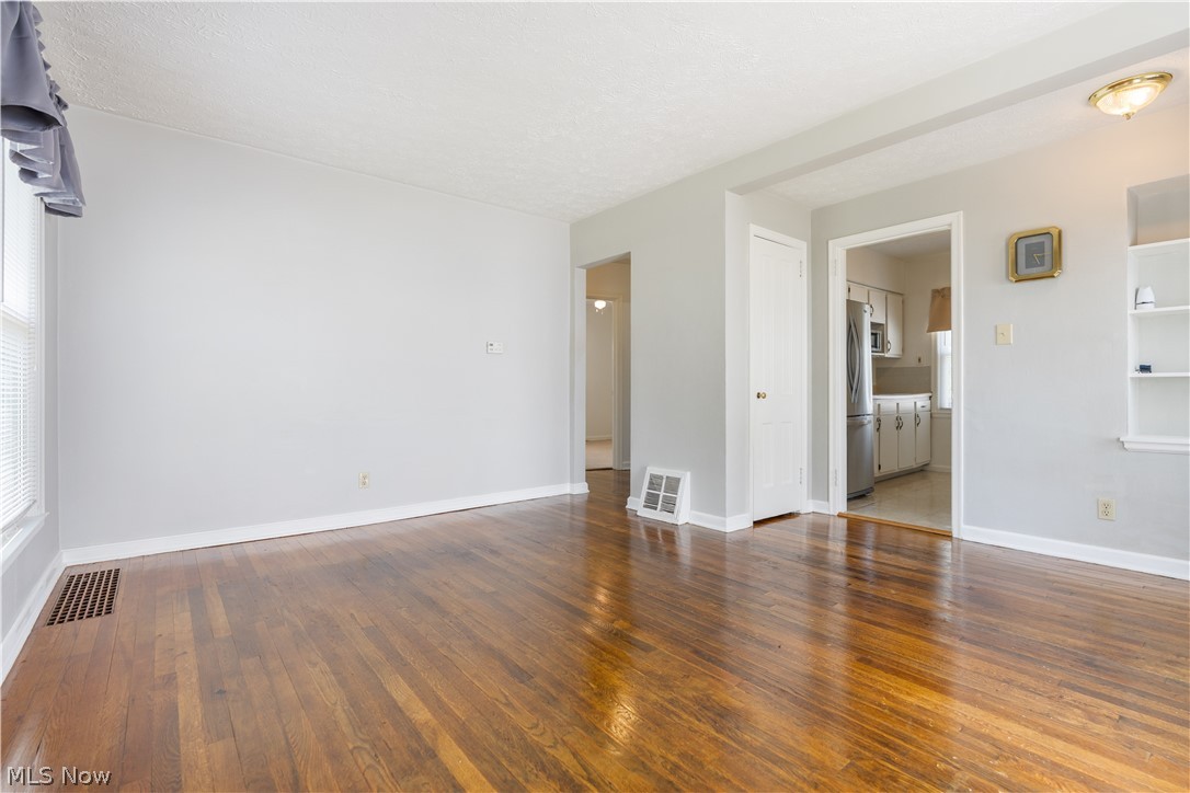 1646 Evergreen Avenue Akron OH 44301