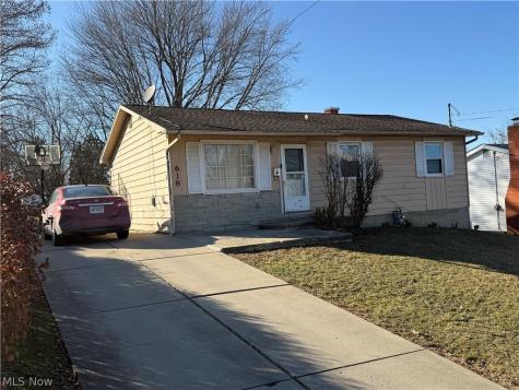 618 N Hartford Avenue Youngstown OH 44509