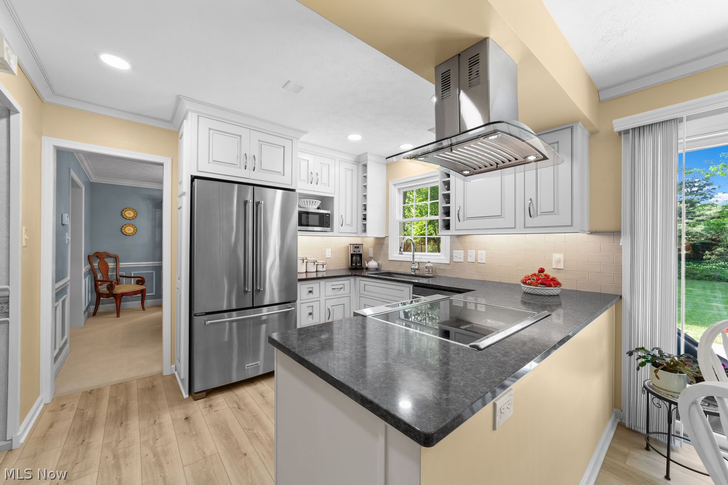28511 Knickerbocker Road Bay Village OH 44140