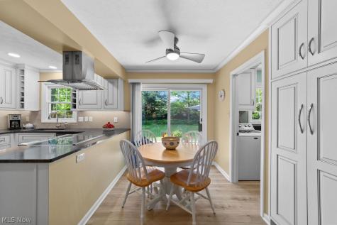 28511 Knickerbocker Road Bay Village OH 44140