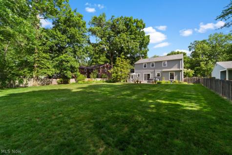 28511 Knickerbocker Road Bay Village OH 44140