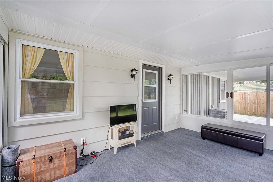 8041 Timberlane Warren OH 44484