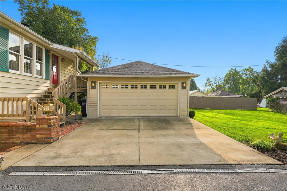 2448 Clarendon Avenue Zanesville OH 43701