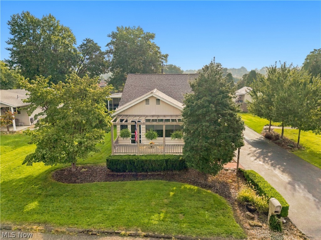 2448 Clarendon Avenue Zanesville OH 43701