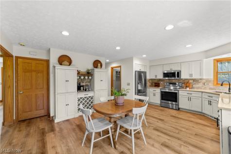 10050 Brookside Circle North Royalton OH 44133