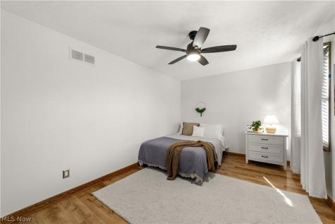 10050 Brookside Circle North Royalton OH 44133