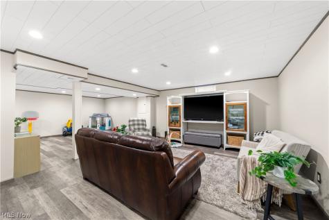 10050 Brookside Circle North Royalton OH 44133