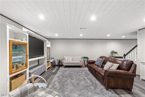 10050 Brookside Circle North Royalton OH 44133