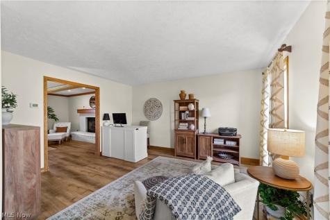10050 Brookside Circle North Royalton OH 44133