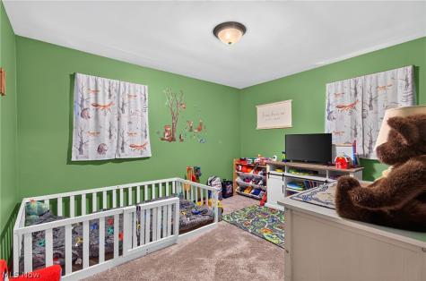 932 Ridge Road NW Canton OH 44703