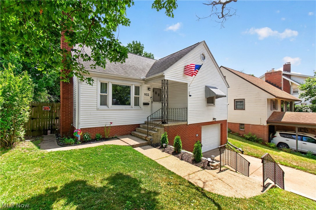 932 Ridge Road NW Canton OH 44703