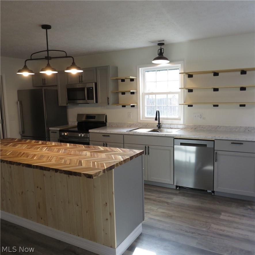 1487 Hillcrest Drive Atwater OH 44201