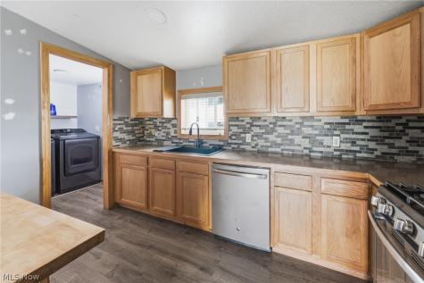 862 S Grant Boulevard Minerva OH 44657