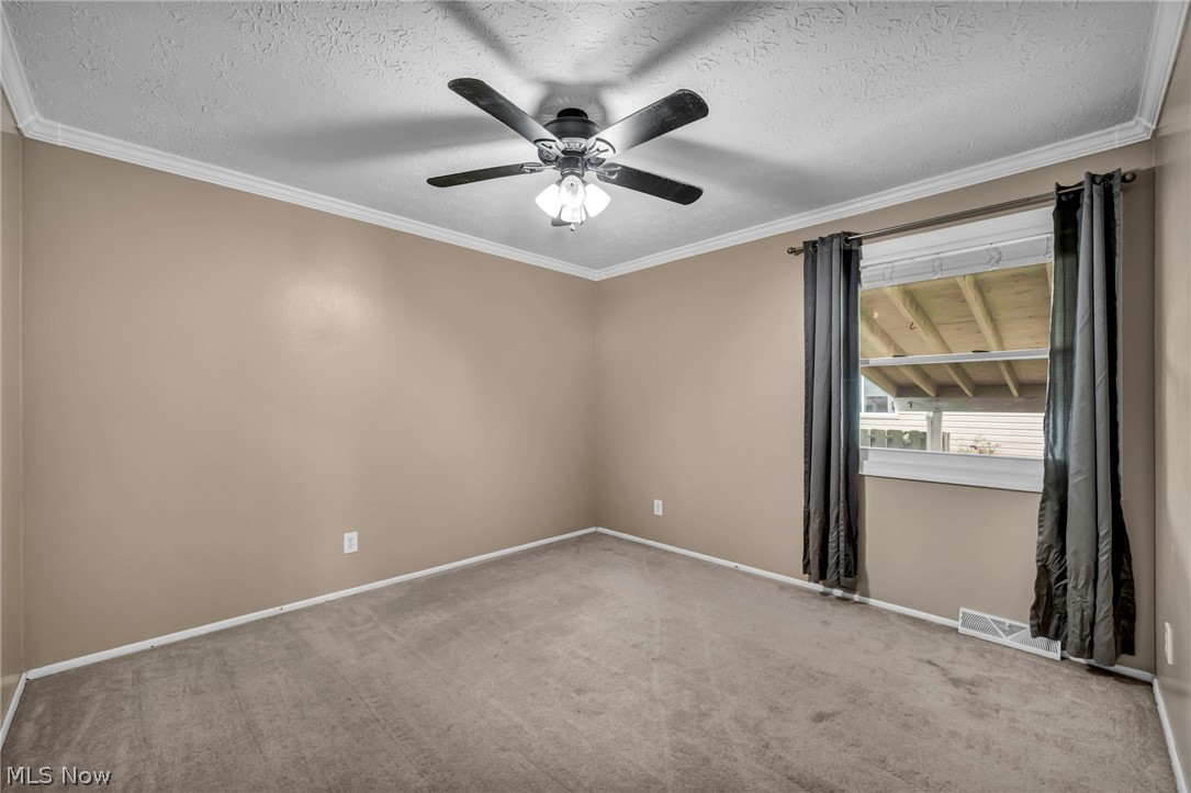 294 Broadview Avenue Barberton OH 44203