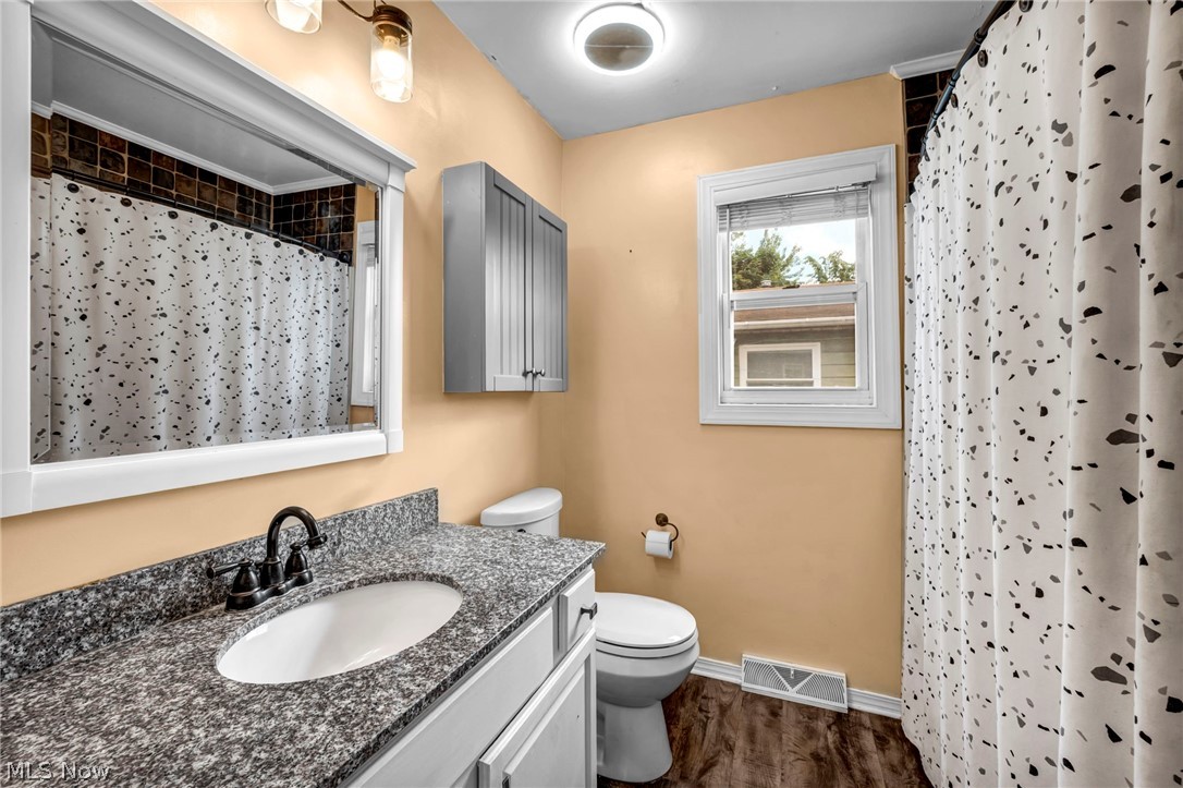 294 Broadview Avenue Barberton OH 44203