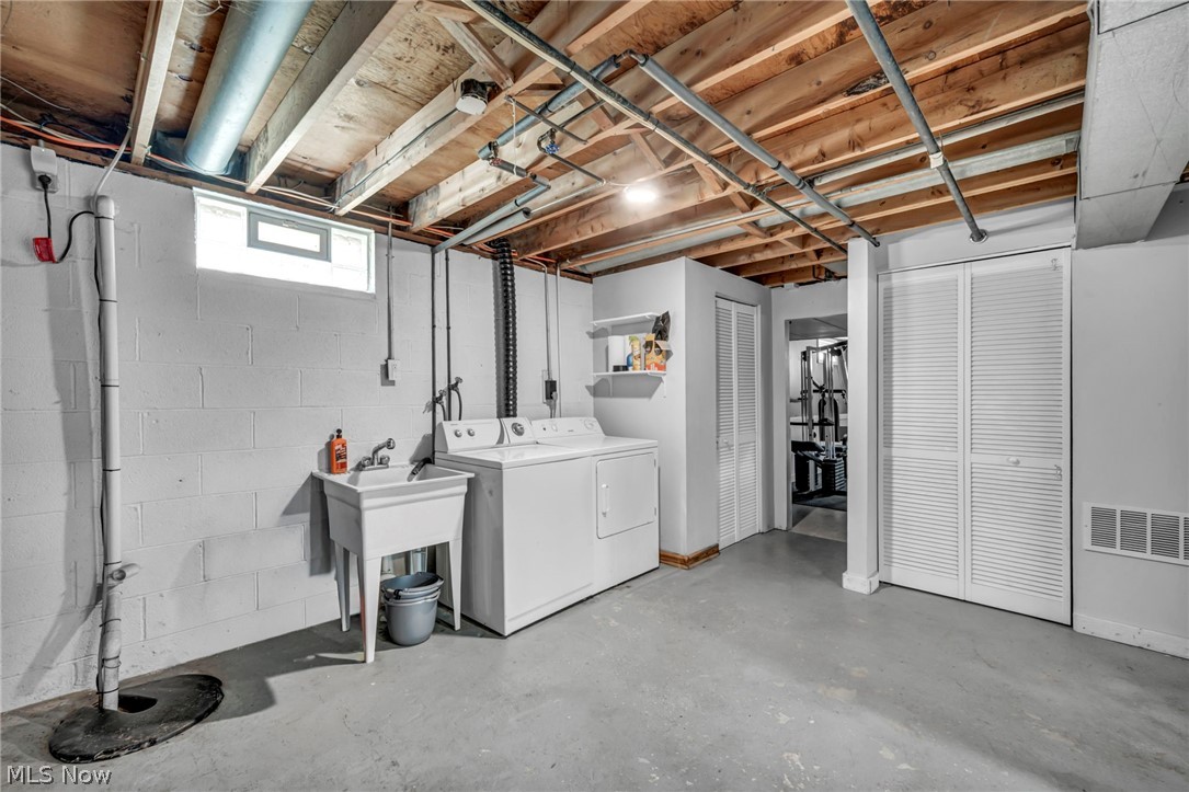 294 Broadview Avenue Barberton OH 44203