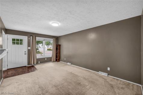294 Broadview Avenue Barberton OH 44203