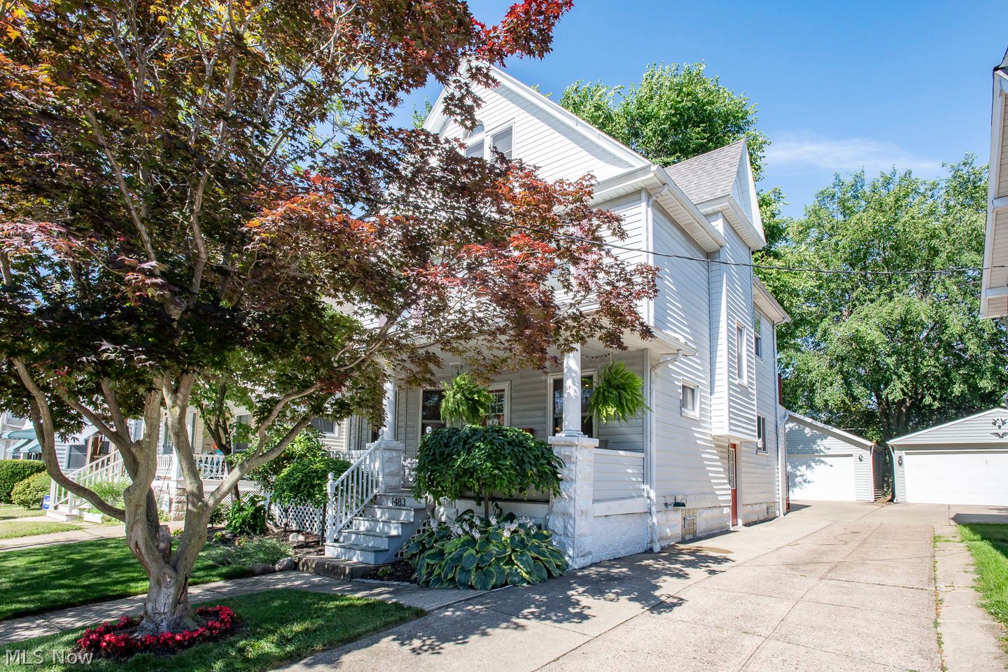 1483 Roycroft Avenue Lakewood OH 44107