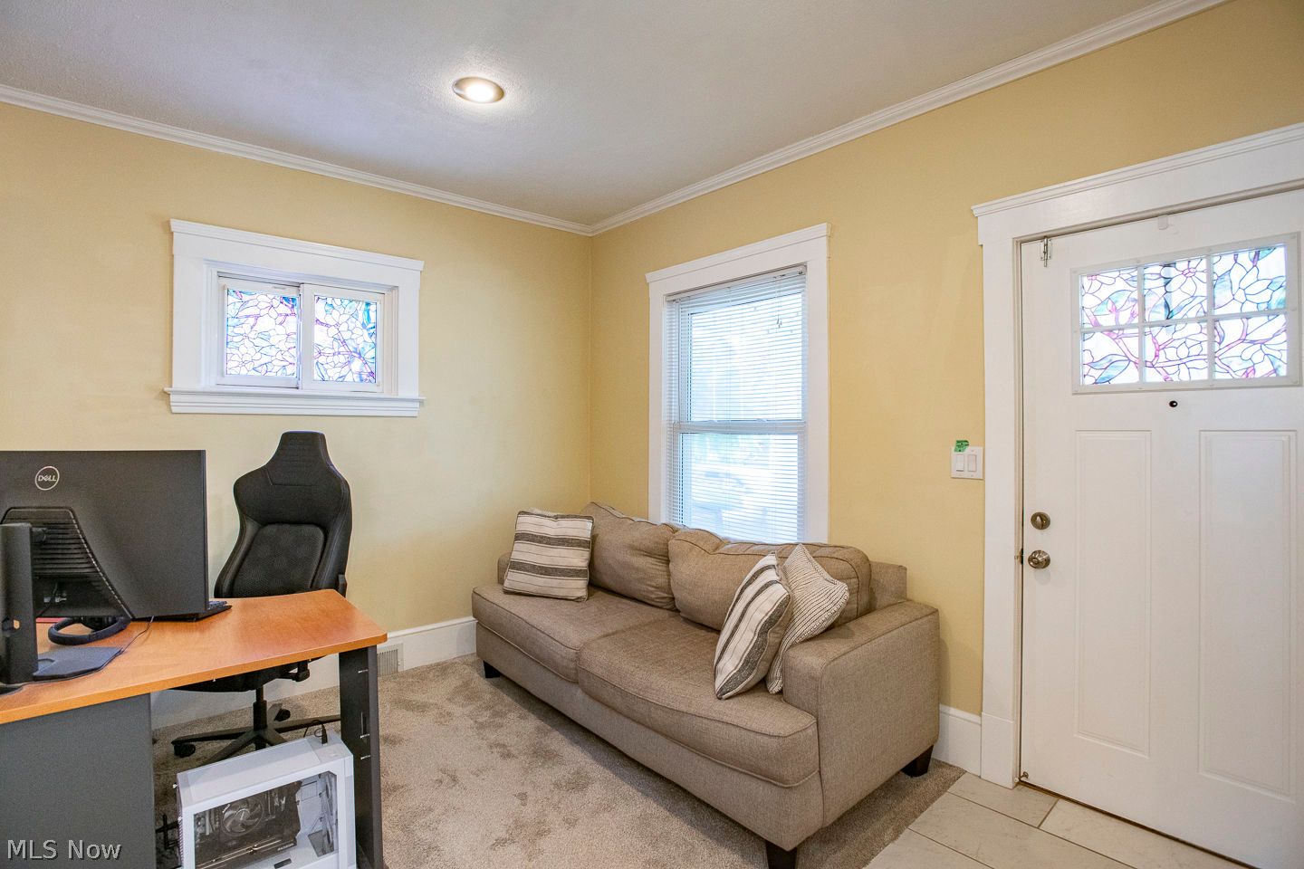 1483 Roycroft Avenue Lakewood OH 44107
