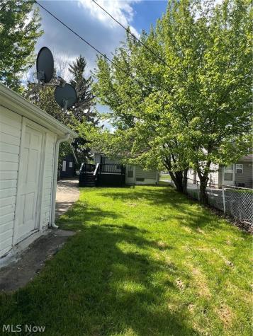 17005 Mapleboro Avenue Maple Heights OH 44137