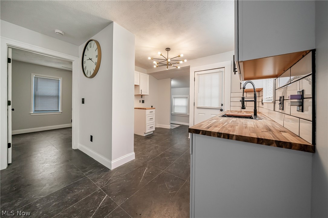 17005 Mapleboro Avenue Maple Heights OH 44137