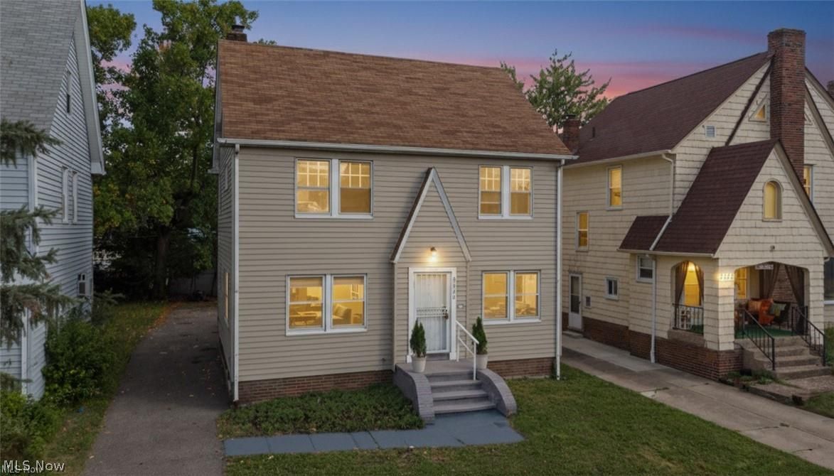 3525 Raymont Road University Heights OH 44118
