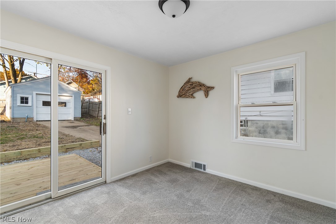955 Iona Avenue Akron OH 44314