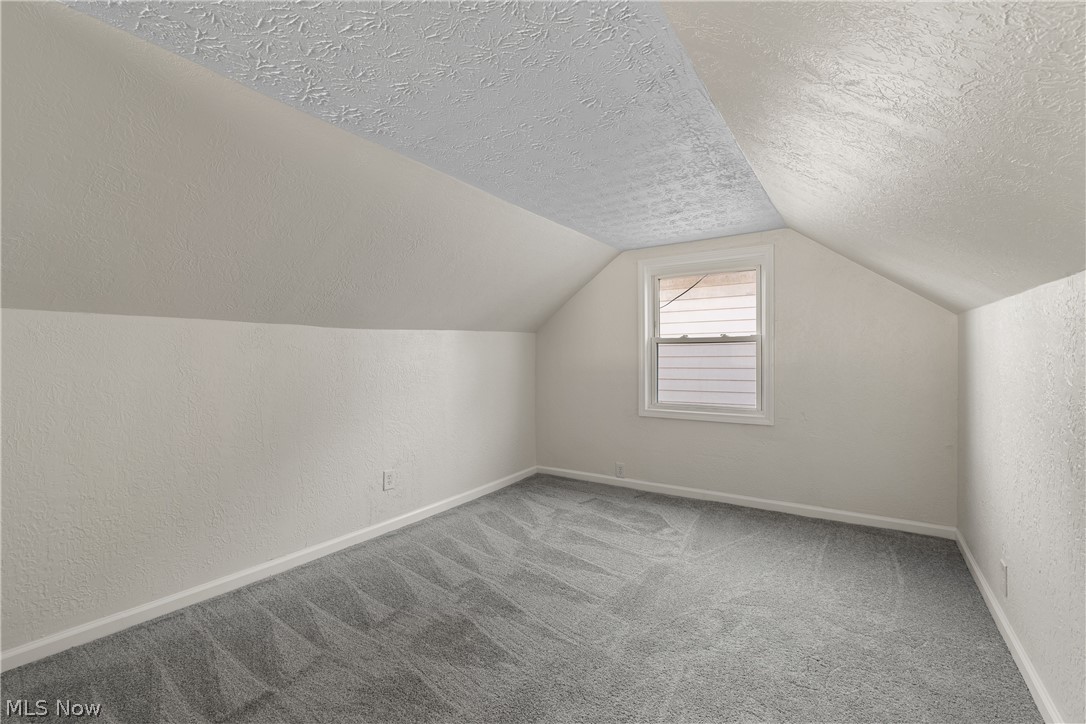 955 Iona Avenue Akron OH 44314