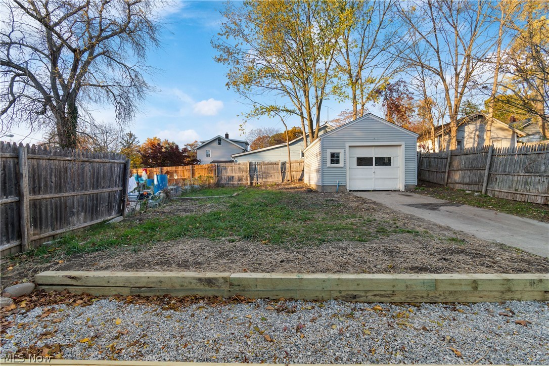955 Iona Avenue Akron OH 44314