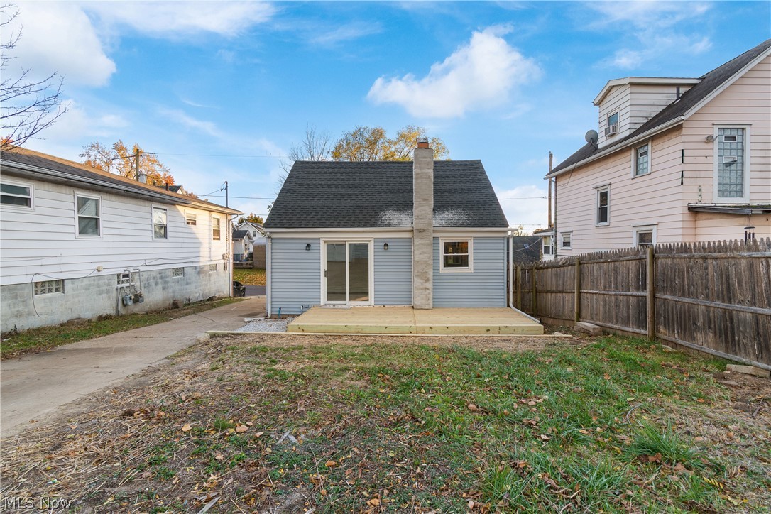 955 Iona Avenue Akron OH 44314