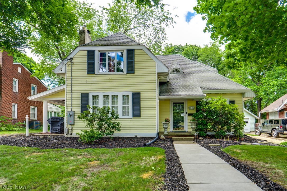 608 25th Street NW Canton OH 44709