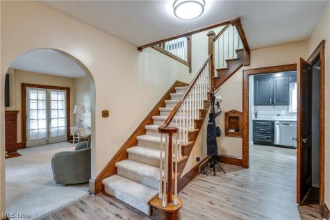 608 25th Street NW Canton OH 44709