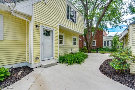 608 25th Street NW Canton OH 44709