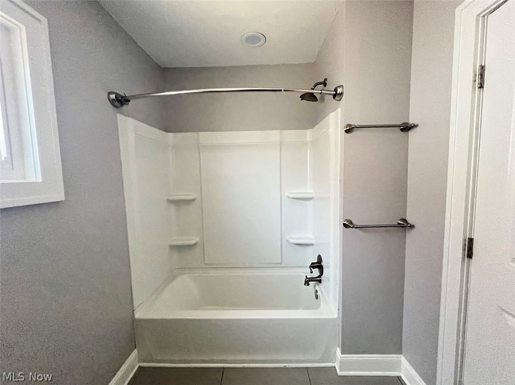8309 Bancroft Avenue Cleveland OH 44105