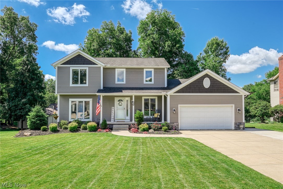 1560 Applewood Way Uniontown OH 44685