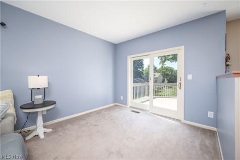 1560 Applewood Way Uniontown OH 44685