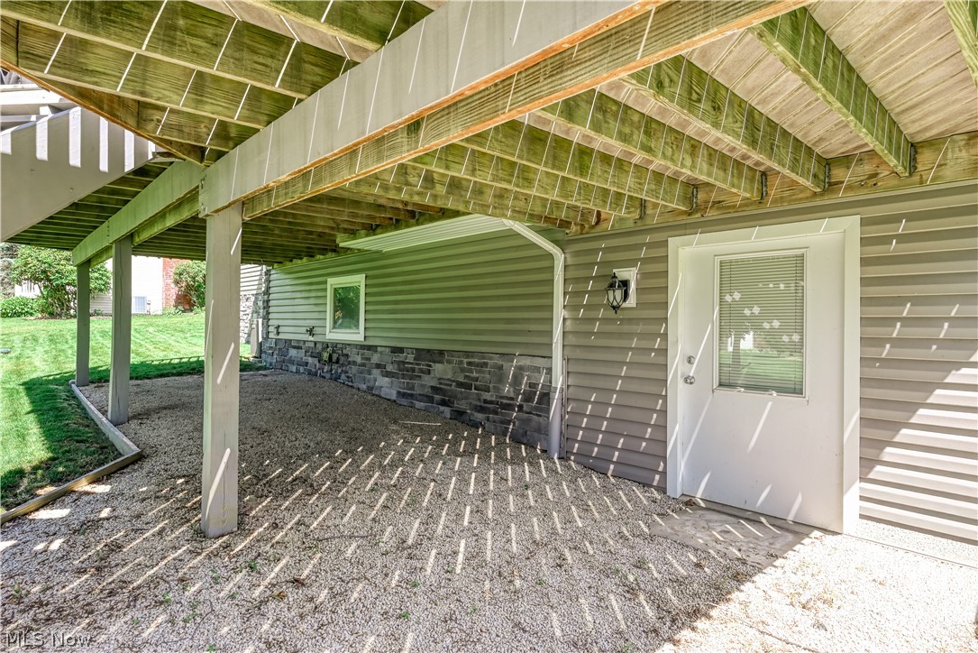 1560 Applewood Way Uniontown OH 44685