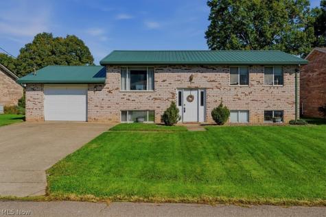 128 Brant Drive Marietta OH 45750