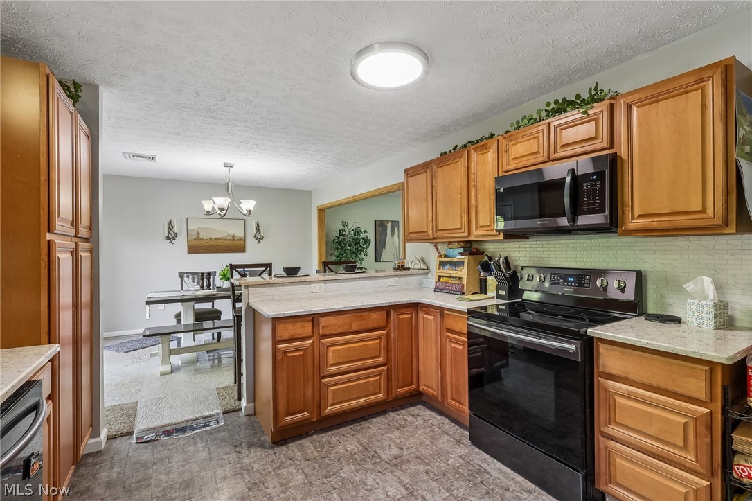 1570 N County Line Road Madison OH 44057