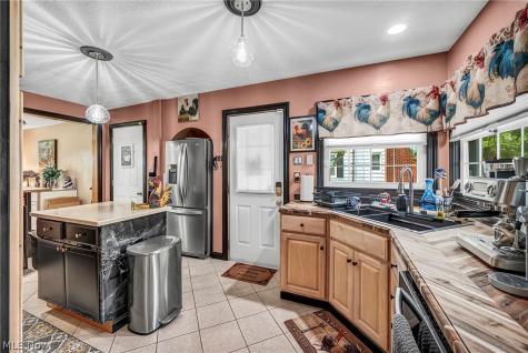 323 E Beech Street Alliance OH 44601