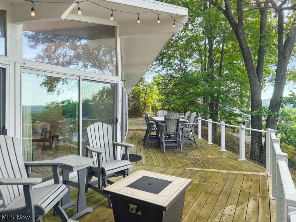 37 Oneida Trail Malvern OH 44644