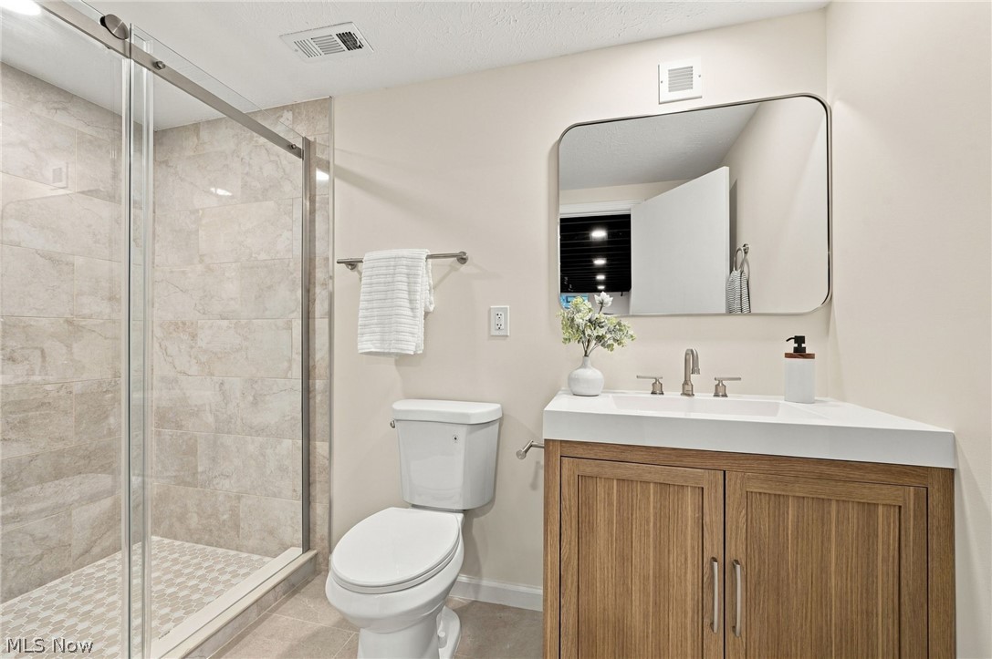 6792 Glenview Street Mayfield Village OH 44143