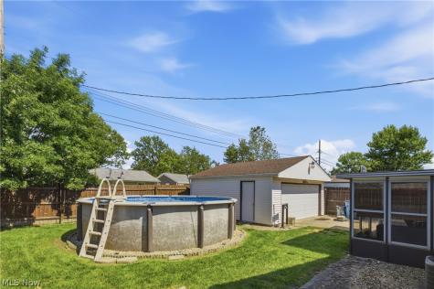 4423 Palm Avenue Lorain OH 44055