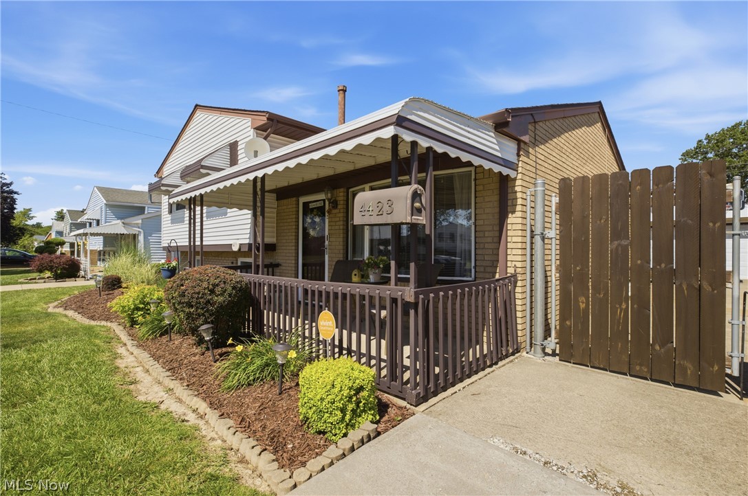 4423 Palm Avenue Lorain OH 44055