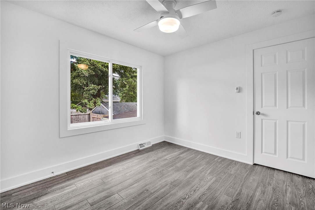 374 Frazier Avenue Akron OH 44305